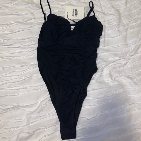 Hidden Places Bodysuit Black - M Hello Molly - Picture 6 of 9